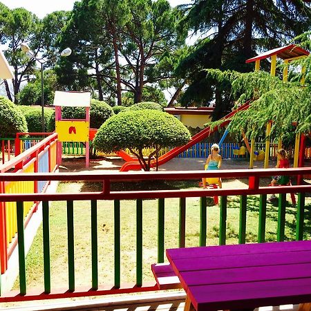 Omer Holiday Resort Kusadasi Exterior photo